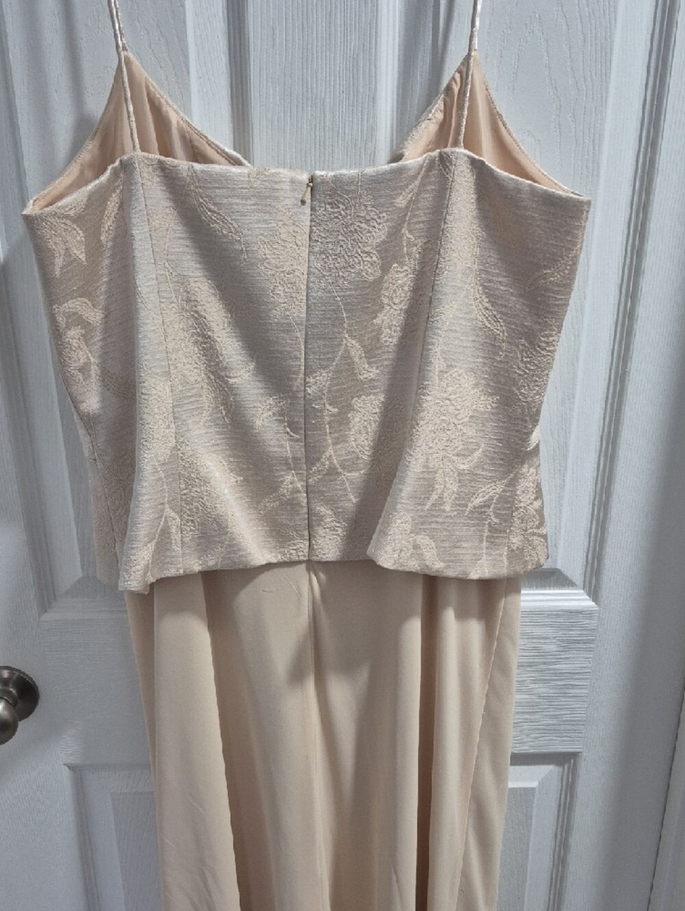 Cachet Women's Ivory Embroidered Evening Jacket - Picture 6 of 6